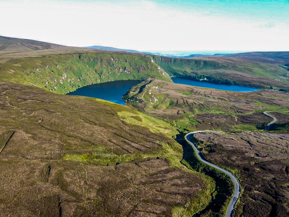 Lough bray #wicklow #ThePhotoHour #ireland #dronephotography @newslineweather #visitwicklow #irishlandscape #WicklowoutDoors @PictureIreland @MetAlertIreland
