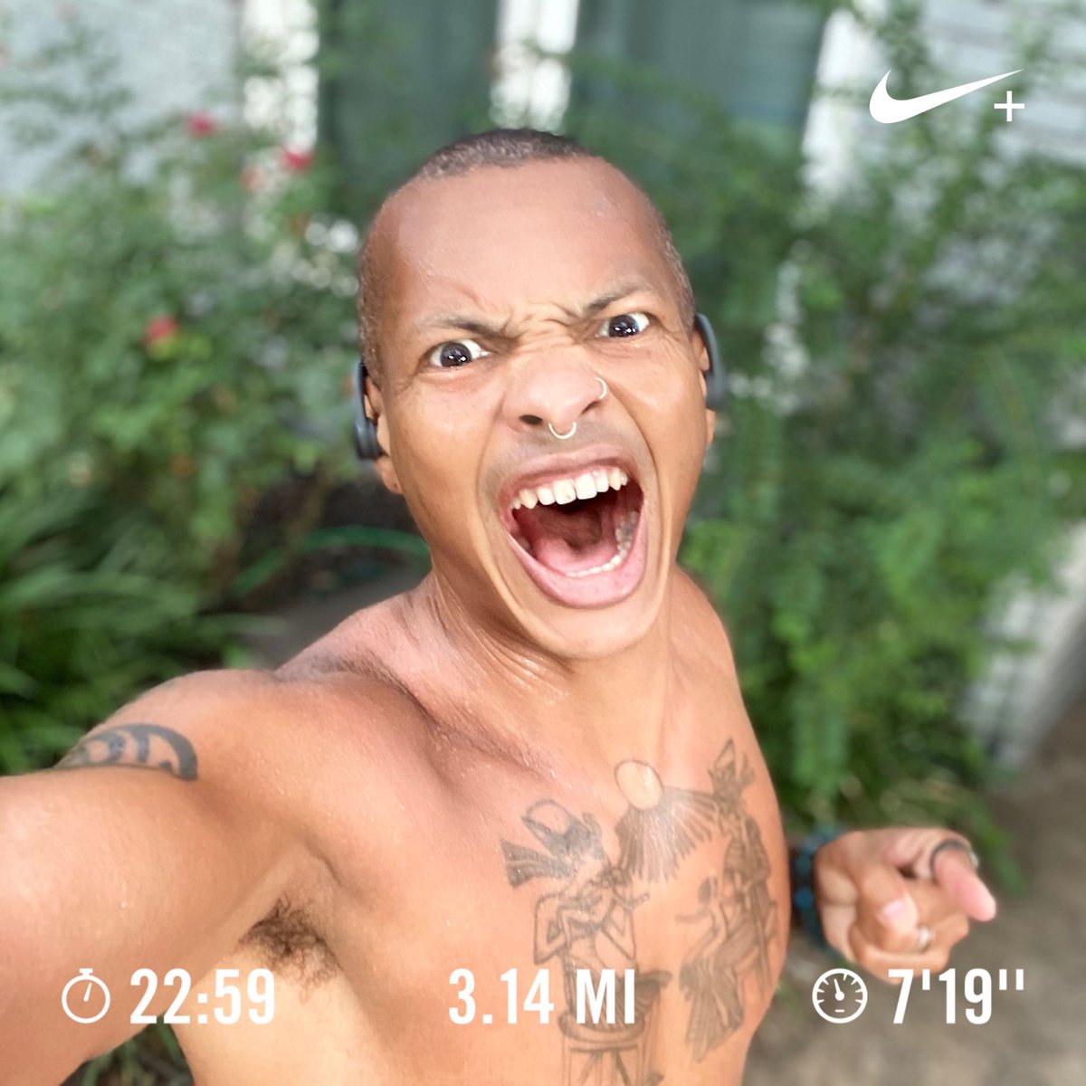 moribajah's tweet photo. How excited am I about my talk in a few hours with @airandspace about anthropogenic space objects? #pirun #SpaceEnvironmentalists #satyarising #secondrung #irunwithmaud #blacklivesmatter https://t.co/6EZfH2wg0I