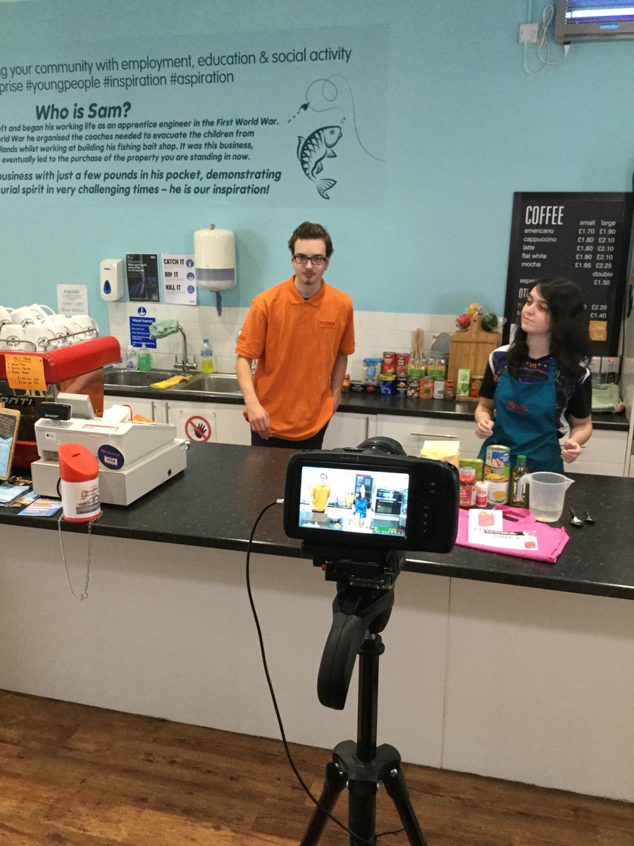 Pink Orange tweet media