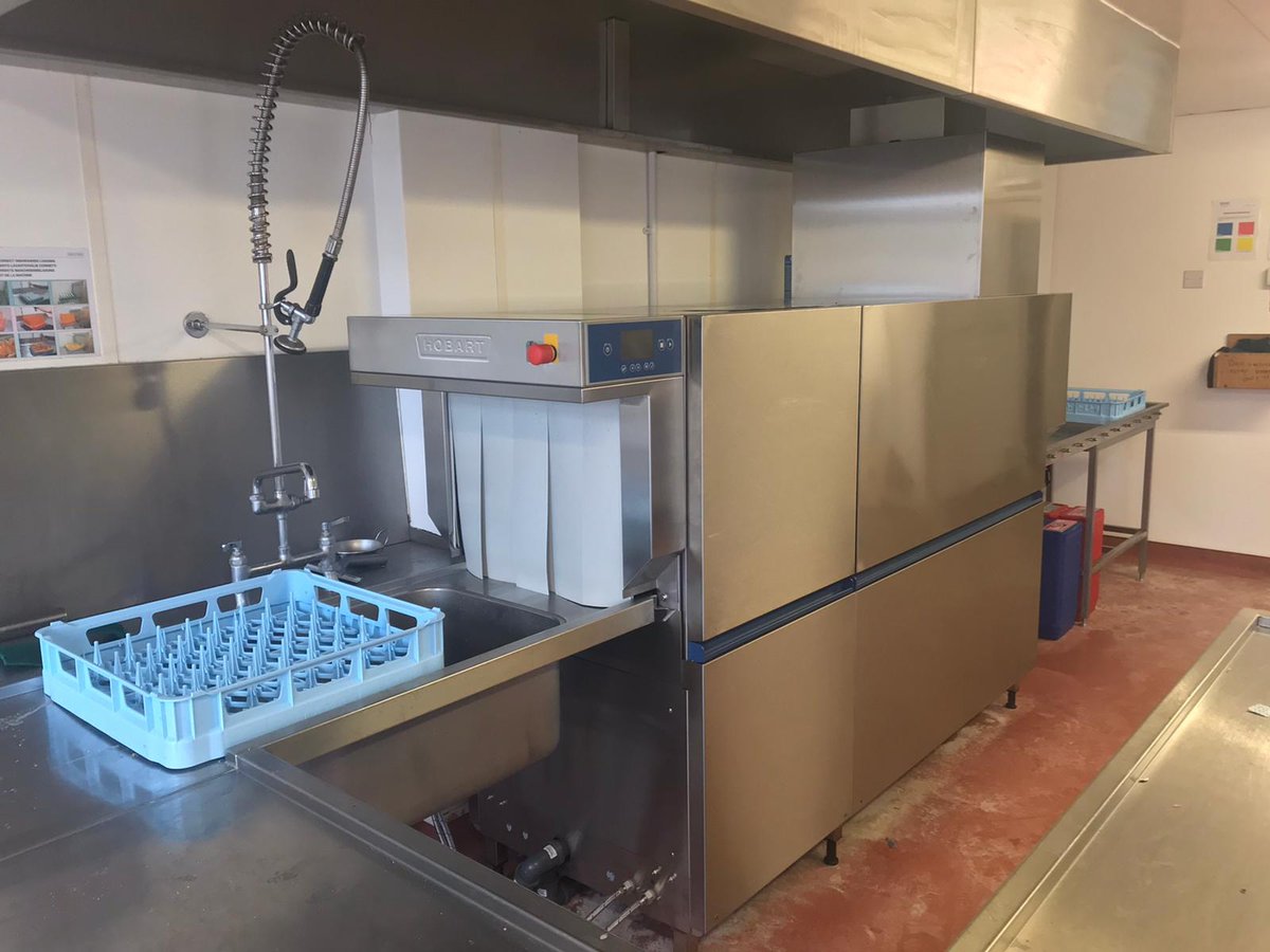 New <a href="/HobartUKWW/">Go to @Hobart_UK for our updates</a> Rack Machine installed over the last couple of days for a delighted client. #dishwasher #commercialkitchen #commercialcatering #cateringequipment #catering #foodserviceequipment #potwash #hobart #saynotomarigolds #foodservice #bigdishwasher #potwasher #dishwashing