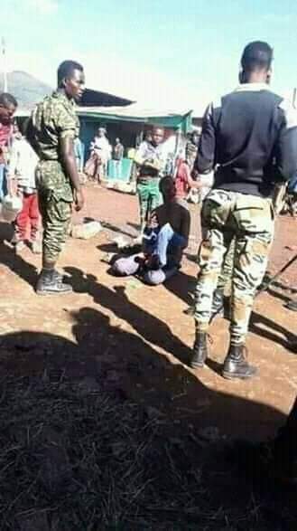 AzizaOromo's tweet photo. #OromoProtestsDown Down Abiyi Down Abiyi Down Abiyi Down Abiyi Down Abiyi justice for oromo people #Abiyimostgo
#OromoProtests https://t.co/FxPeDcCpX3 https://t.co/J1gvOFONXu
