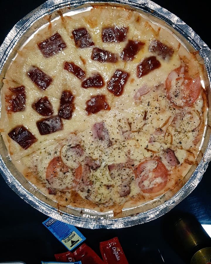 Soohsouz's tweet photo. Um pouco do meu trabalho 🥰  
Dá uma moral aí, galera! 😉💕
@jao_monlevade https://t.co/Lh62BirqU9