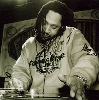 Il faut aussi savoir que que le fondateur du hip hop, c’est Kool herc.