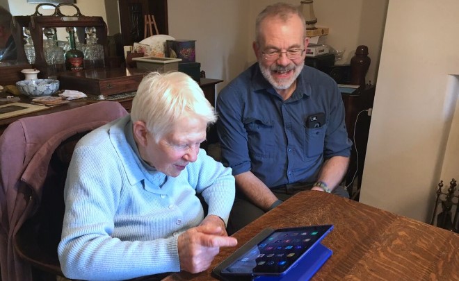 Do you have a friend or relative that needs help with their technology? Our friendly volunteers have IT (information technology) know-how, are carefully vetted and able to provide support remotely. Request our help: abilitynet.org.uk/at-home/reques…

#Charity #Disability #Technology