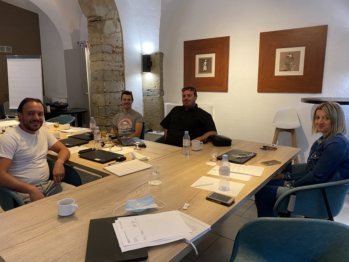 Mateudi_Ronan's tweet photo. Les coordonnateurs planificateurs de #DPPISE #GRDFSE sont réunis pour lancer les travaux de prevision de nos grands équilibres charges/ressources &amp; compétences pour 2021 -> vision nécessaire pour assurer toutes nos activités &amp; satisfaire nos clients @rouxjulien63 @jpsaraillon https://t.co/Fc97WpGPMf