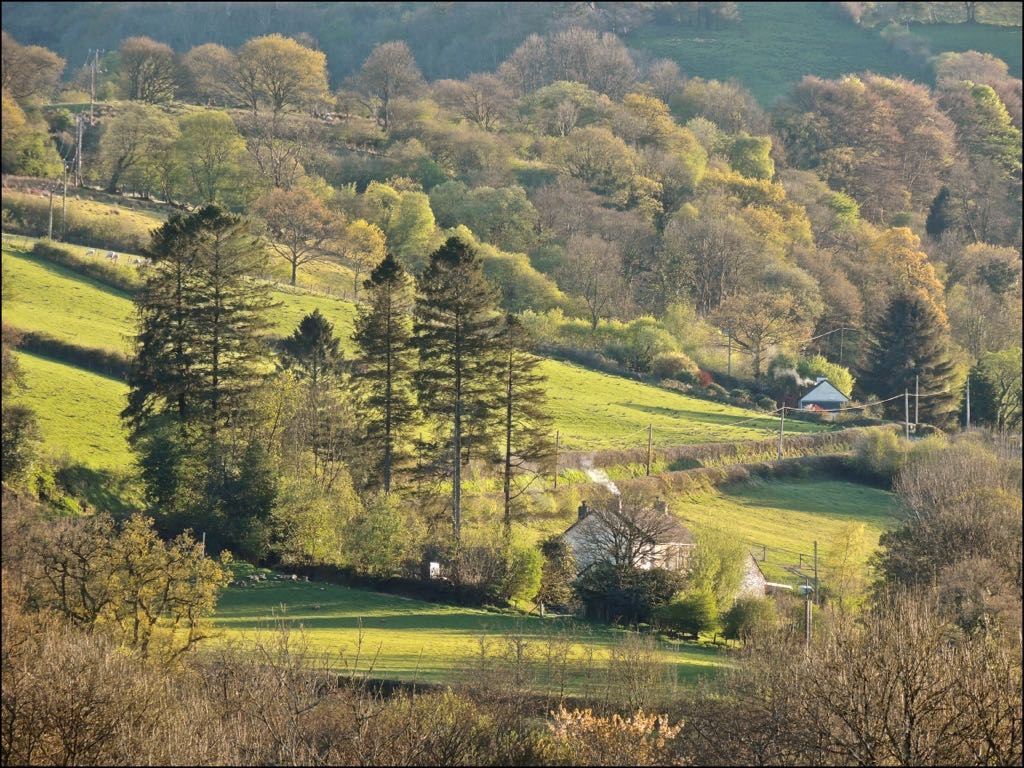 At the heart of Carmarthenshire's Cothi Valley lies the engine of Roman Britain's power.Deep within this wild, green, rocky landscape sits the most advanced ancient mining operation ever discovered in Britain. Its quest – a precious, lustrous treasure:Gold. THREAD 