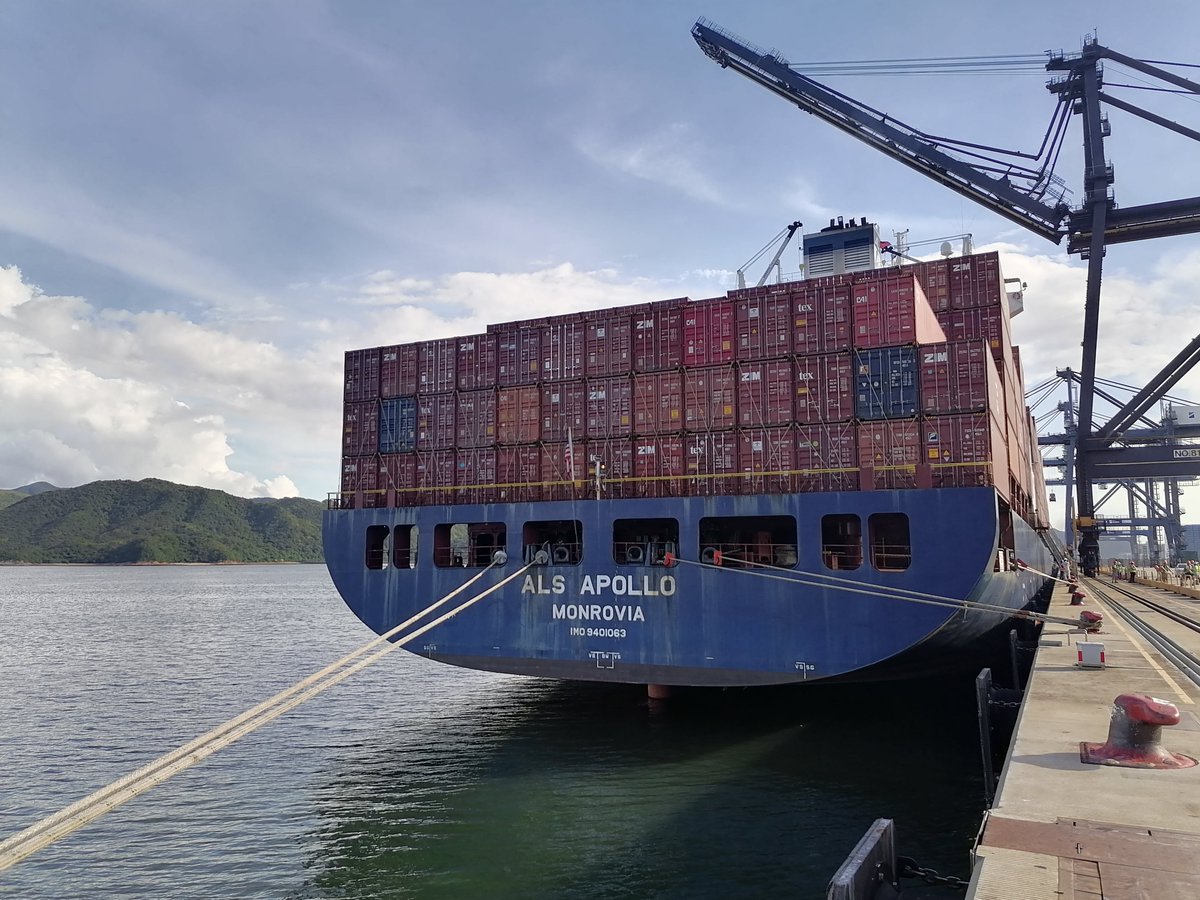 ZimShipping's tweet photo. #ZEX is in full swing!
Bon Voyage ALS Apolo, Speedy ZIM eCommerce Xpress' third vessel, departing from Shenzhen and starting a 12-day journey to Los Angeles.
Don't miss out – book now 👉 https://t.co/xEtOTVkkeP
#ZIMshipping #eCommerce #TimeSensitiveCargo https://t.co/13jVmXWkZh