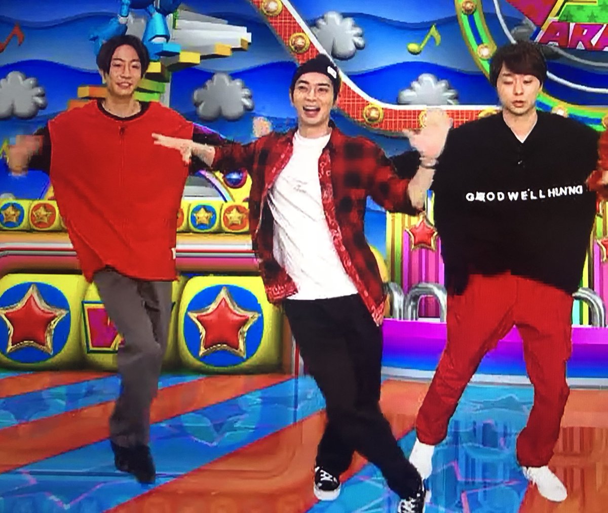 のんの 23年が待ち遠しい V Twitter リピしたけど 潤くんのダンス はパーフェクトで それ以上に心から楽しそうに踊っていて 細かいところまで綺麗にしっかり踊ってたね 最後高速でターンしてバシッと決めるところが最高に カッコいい 私から見たらピッタリだっ