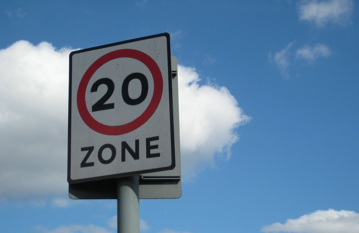 futureoxpartner's tweet photo. Why don’t we…change speed limits to 20mph in all towns and villages to improve safety for cyclists and pedestrians? Agree? Visit https://t.co/56MTxzseLO and be part of the conversation. #openthought #oxfordshire https://t.co/bnwym0AL5v