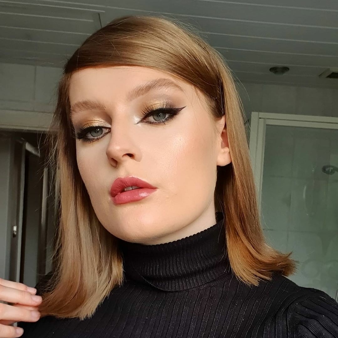 itsalsocharley's tweet photo. Some of favourite looks I've done in a while, up on my ig: @itsalsocharley 💕 https://t.co/x2apEO5V2l