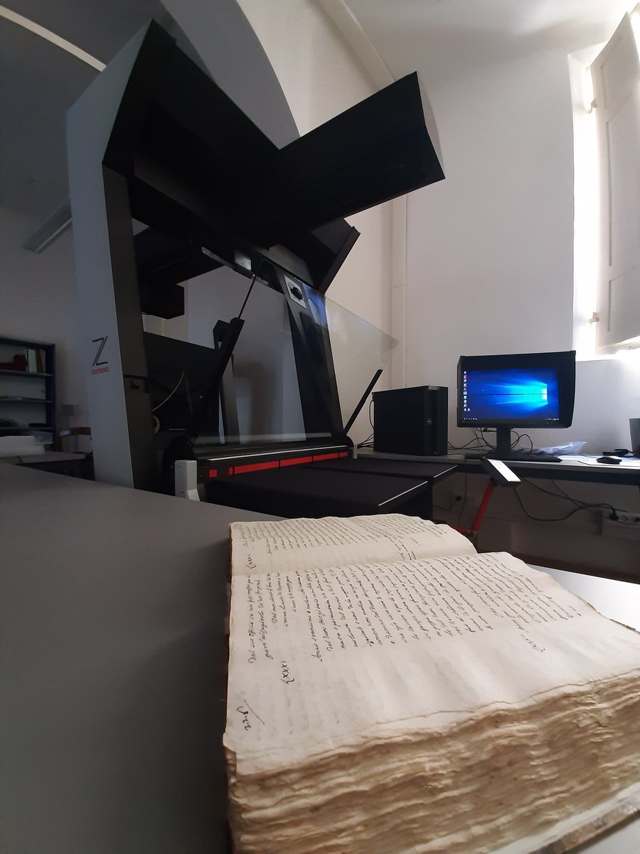 Scanner planetario, l'ultimo nato della casa tedesca Zeutschel e il primo di questo modello a essere installato in Italia. Per lui, per noi e per tutta la comunità abbiamo in mente grandi progetti. Stay tuned 😉
#siena #bibliotecasiena #Patrimonio