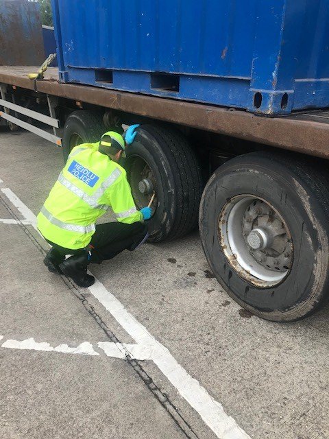 gwentpolice's tweet photo. We also stopped one vehicle that was travelling at 33 per cent over its permitted weight, while another vehicle was stopped for not having a licence plate or working rear lights.
#OpTogether https://t.co/X6HGUKcWeL