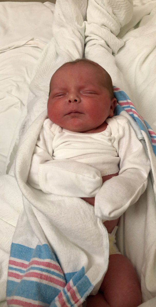 BAILEE_29's tweet photo. Hi, we made dis! 🥺👶 
Rhenlee Bailes 💓 https://t.co/kWBmZWhDPV