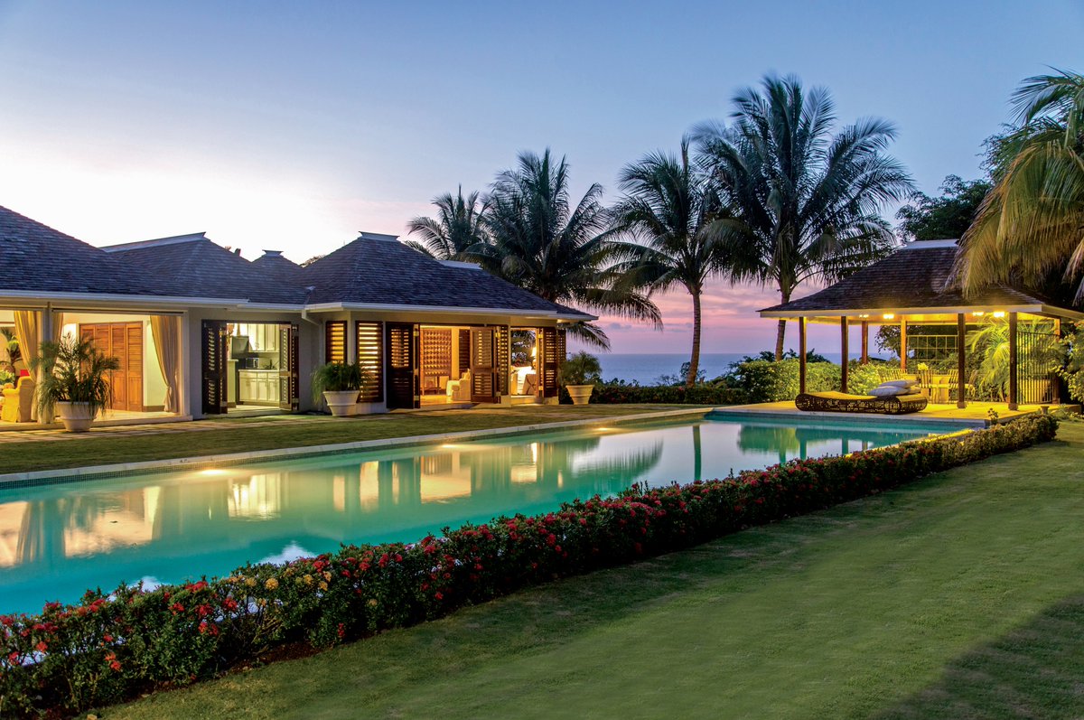 Int Property&Travel tweet media