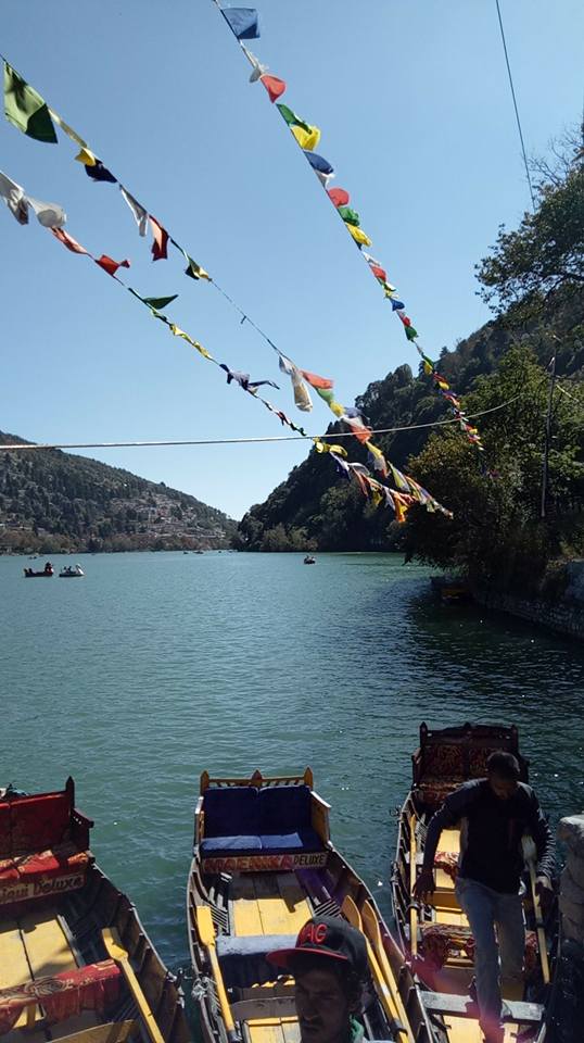 Kumaon_'s tweet photo. Nainital

Kumaon is 1 of the two regions of 
@Uttarakhand_Tou

Kumaon includes the districts of Almora, Bageshwar, Champawat, 
@Nainital
, Pithoragarh, &amp; Udham Singh Nagar

People of Kumaon are known as Kumaonis &amp; speak the Kumaoni language

#kumaon #Uttarakhand #Kumaun #Nainital https://t.co/hgt5JnNShB