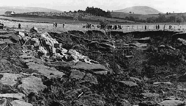 We’re delving deeper into the history of #NewCumnock today and finding out more about the Knockshinnoch Mining Disaster, which happened in 1950 after heavy rain caused part of a glacial lake to collapse, sending a flood of peat water into the coal mine. Image: New Cumnock History