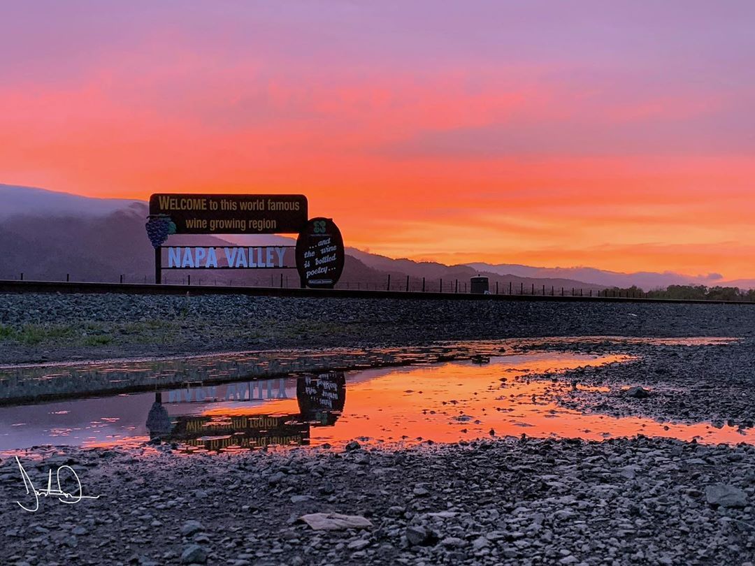 charleskrugwine's tweet photo. Home is where the heart is and #NapaValley sure knows how to capture the hearts of those who visit and live here. ❤️ What made you first fall in love with Napa Valley? Drop your comment below. #visitnapavalley https://t.co/K9U4pg4ZEj