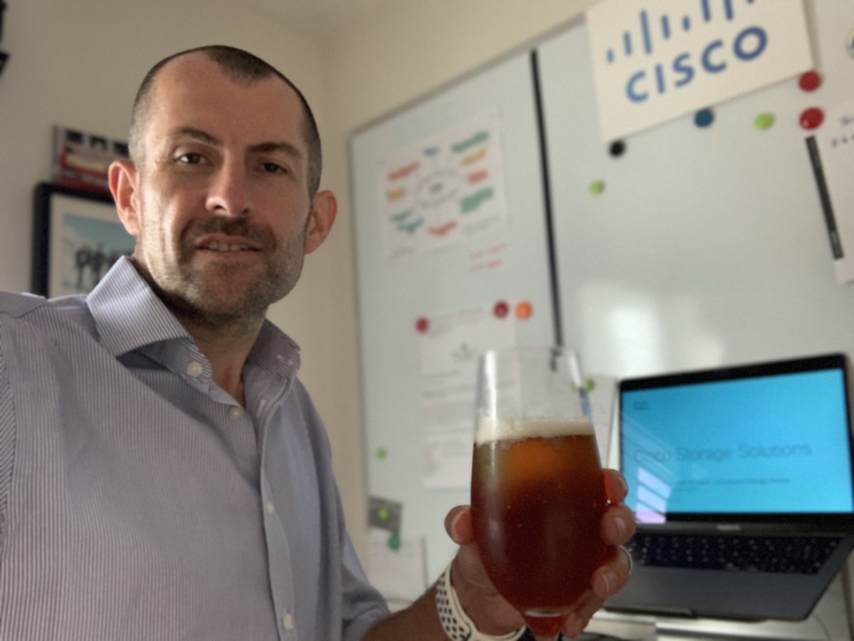 MrCiscoUCSX's tweet photo. Not everyday I get to present with a beer, just getting ready to present on a Meet The Expert Webinar on @CiscoDC #CiscoStorage Solutions #CiscoHX #HyperFlex #HyperConverged #CiscoIntersight #CiscoWOM #MeetTheExperts #CiscoDC #CiscoUKI https://t.co/9GHPVUJaB6