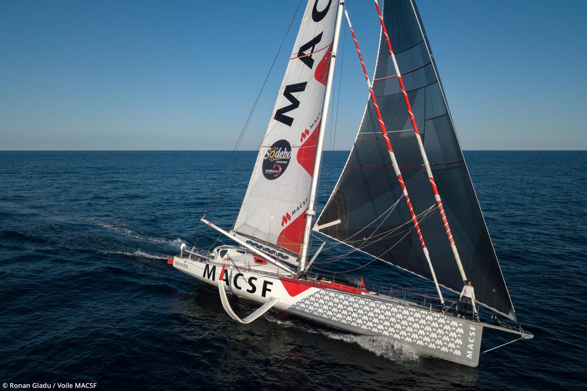 ImocaGS's tweet photo. 7⃣ème au waypoint @IocUnesco : @IsabelleJoschke
♦️14h29 (UTC) - 16h29 (HF)
♦️5j 00h 59mn de course
♦️1518,2 milles parcourus
♦️12,2 noeuds de moyenne
#VendeeArctique #IMOCA https://t.co/cKAZdS5A06