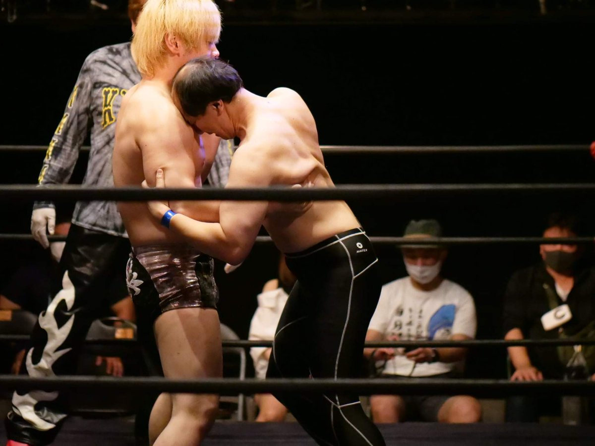 photography_xj's tweet photo. Facebookへ次のアルバムを作成しました(公開範囲(公開)84枚)
2020年7月4日 IMPACT.13 @#王子ベースメントモンスター 大会
<第6試合 グラップリングルール無差別級5分1R>
井土徹也 vs羽鳥武史
https://t.co/nXVCw4RdKh
#IMPACT
#IMPACT13
#20200704IMPACT
#01FBアルバム https://t.co/saL09gSrh9