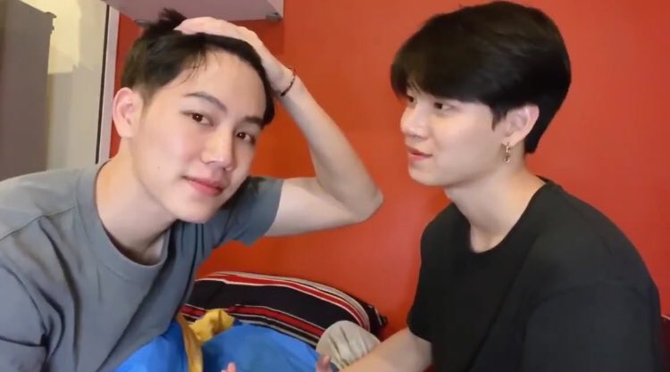 EveWarrr's tweet photo. #10วิเพราะแฟนสั่ง ก็แฟนหวงอ่ะ น่ารักขนาดนี้จะเก็บไว้มองคนเดียว เคนะ https://t.co/VP6JF3SQnO