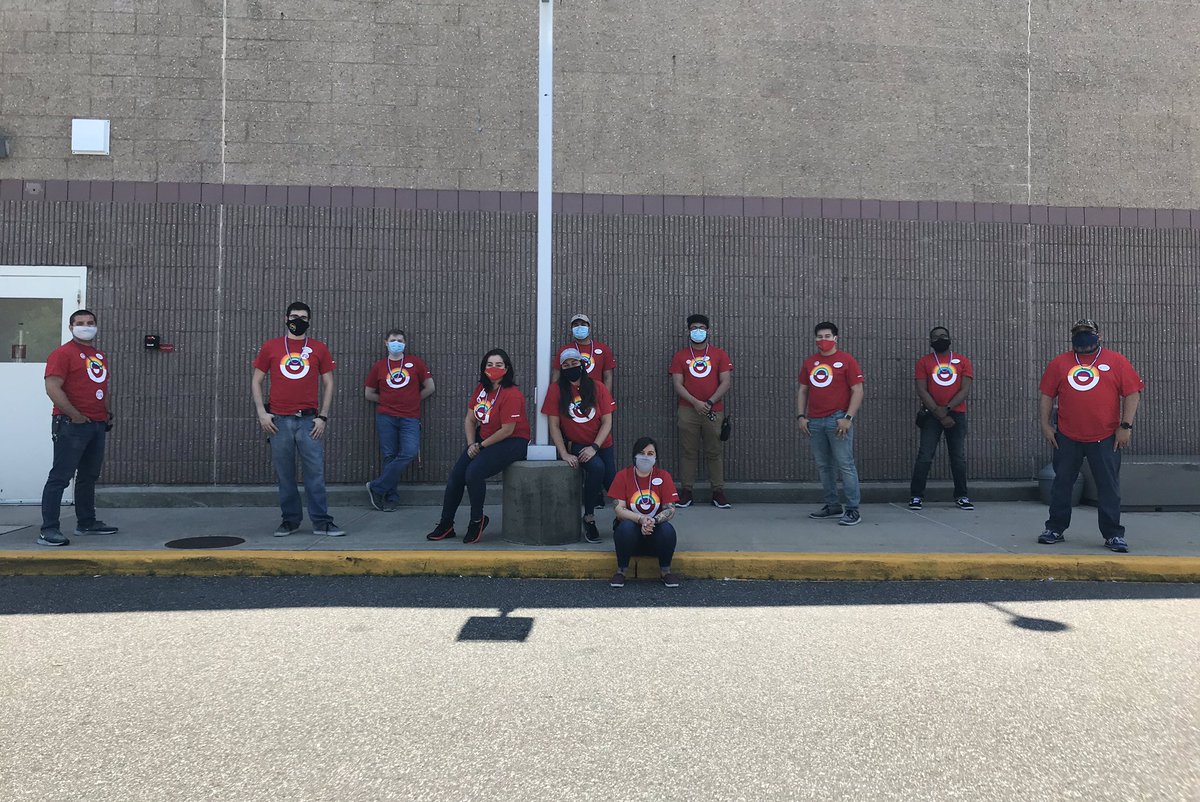 These leaders are why ANYTHING is possible at T1108! #luckySD @StefaneeM @ETLChristine @james_target @MattParedes11