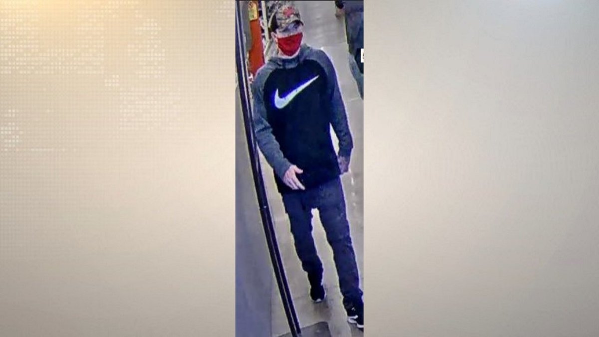 WBNG12News's tweet photo. The Broome County Sheriff's Office needs your help with identifying the person in this photo. https://t.co/FMCf3vjqdi https://t.co/qtvCfdyYZu
