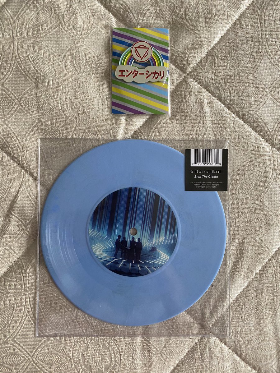 SamssTown's tweet photo. Love my new purchases which arrived so quickly! Just downloaded the bootleg too 💙@ENTERSHIKARI https://t.co/NAGth65TMV