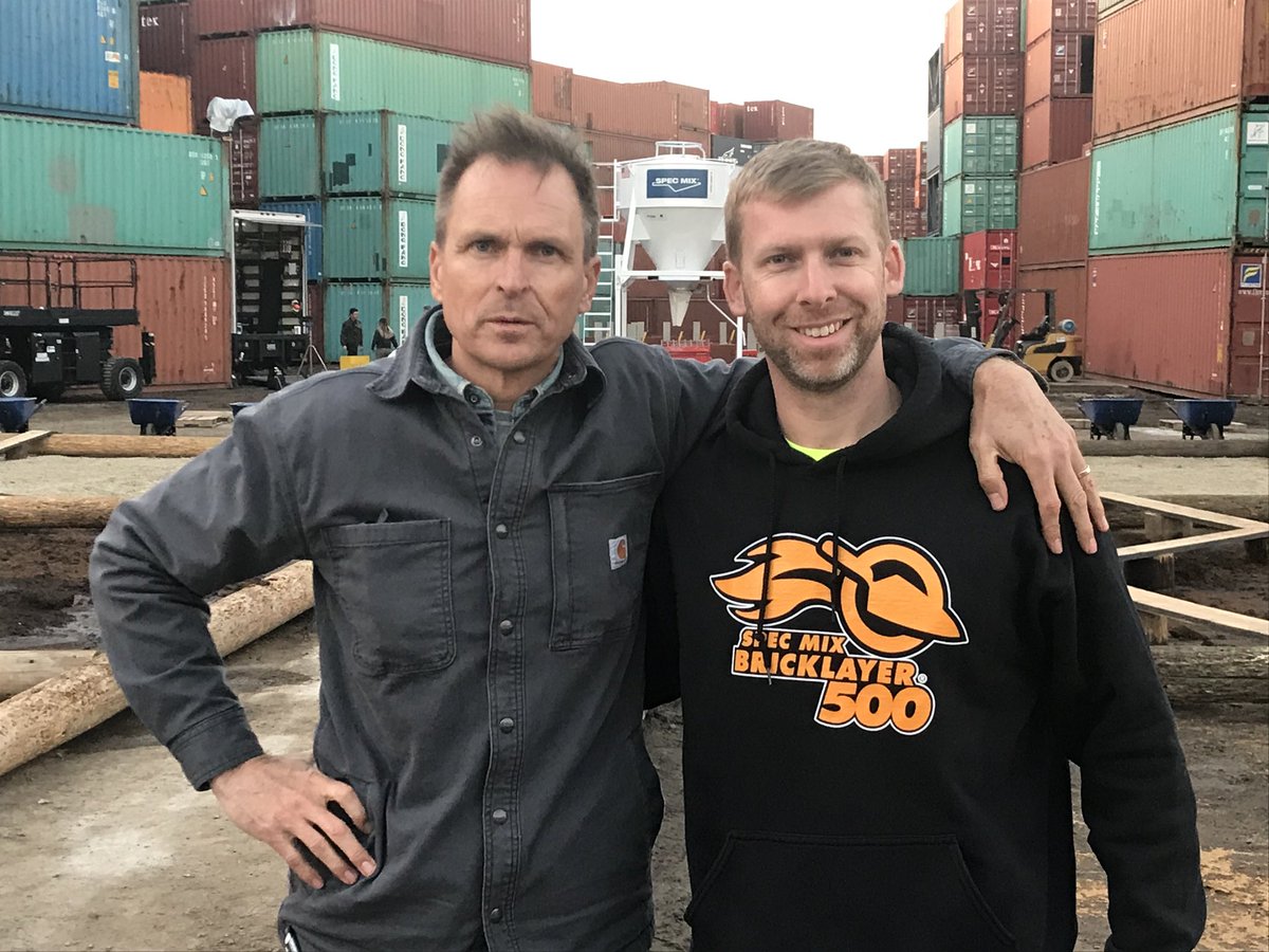 carson_wann's tweet photo. It was an awesome experience to be on @ToughAsNailsCBS Very thankful for @SPECMIX for choosing me to be apart of the team! #mudslingers #masonrystrong https://t.co/d07VIf8VEd