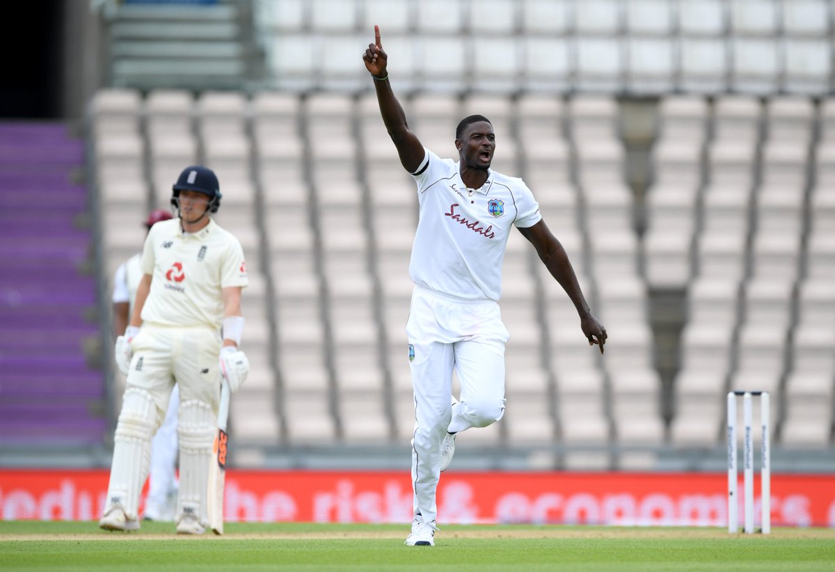 Noorzad1244's tweet photo. Jason Holder  6/42
England 🇬🇧  204/10
#testcricketisback https://t.co/krd2HBkyQe