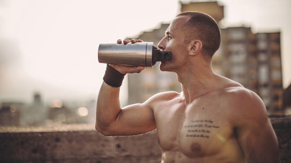 RandySpringer13's tweet photo. Tired of the same old protein shake day after day? Try these 5 tips for switching up your favorite after-workout snack. https://t.co/IhByzV0kq8  #protein #snack #fitness https://t.co/74AXhDQ0N6