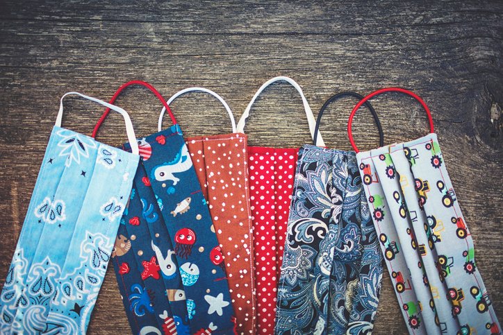 Good morning, Thurston County! 

Today is a good day to get a cloth face mask, if you need one. Starting at 10am-3pm Evergreen Christian Community will be giving them to the public. Go to the church parking lot, drive thru pick-up lane. 

➡️ 1000 Black Lake Blvd SW Olympia 98502