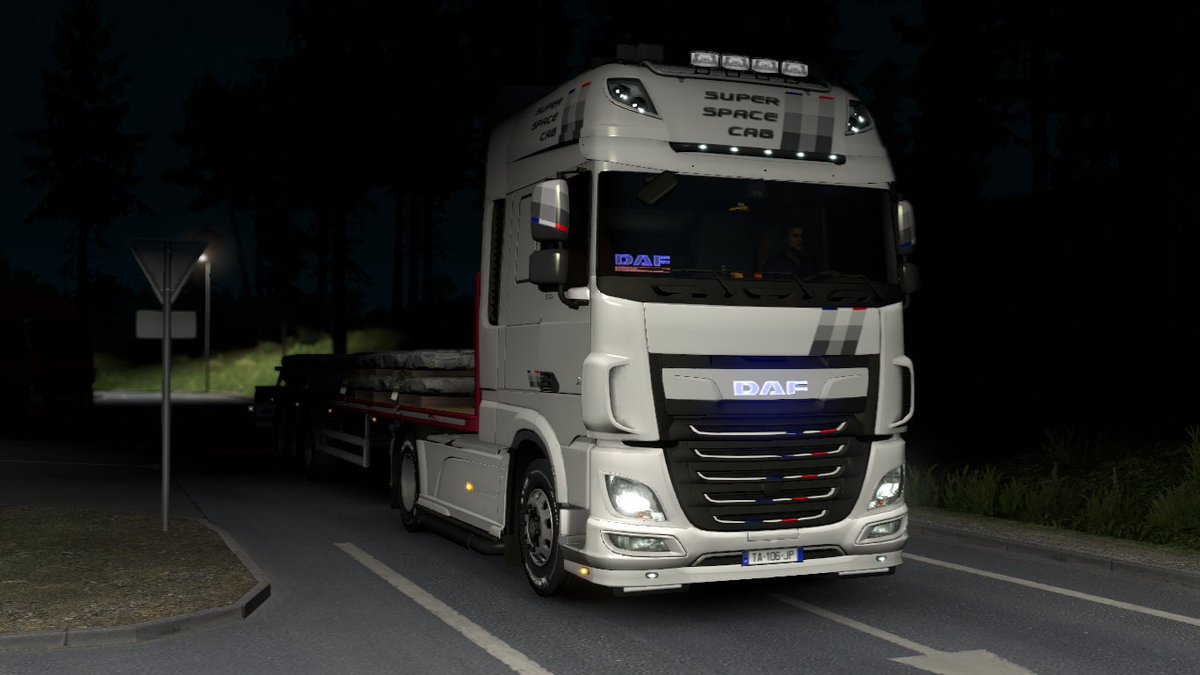 tac106's tweet image. 新カラー😀👍
 #DAFUnityEdition #ETS2