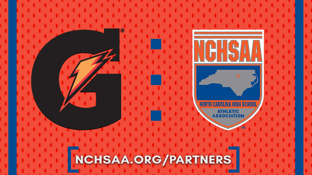 ☀️It's going to be another HOT Week☀️ 💧NCHSAA Partner @Gatorade, has lots of hydration tips to keep student-athletes hydrated and ready to perform! ➡️performancepartner.gatorade.com/resources/Hydr…