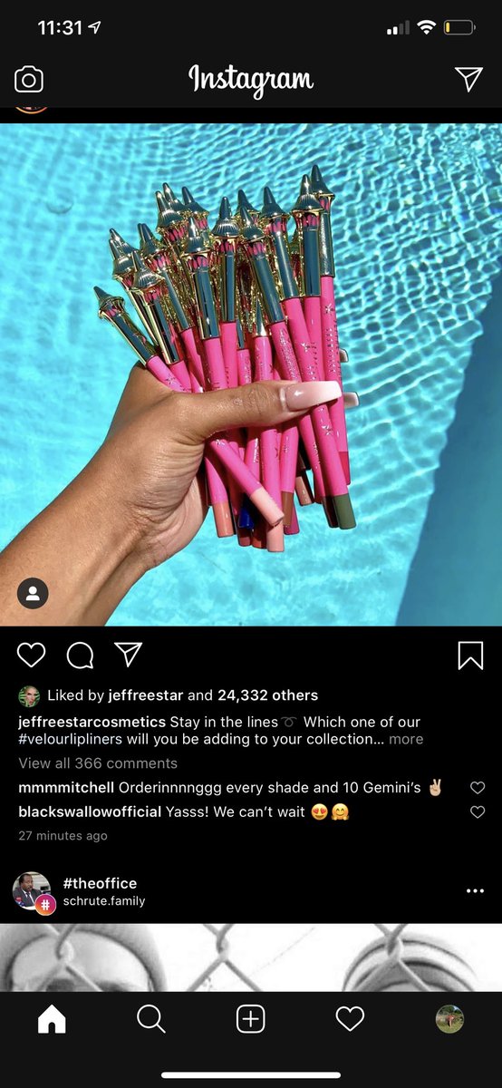 uggslinsky's tweet image. he stays playing us 🥴