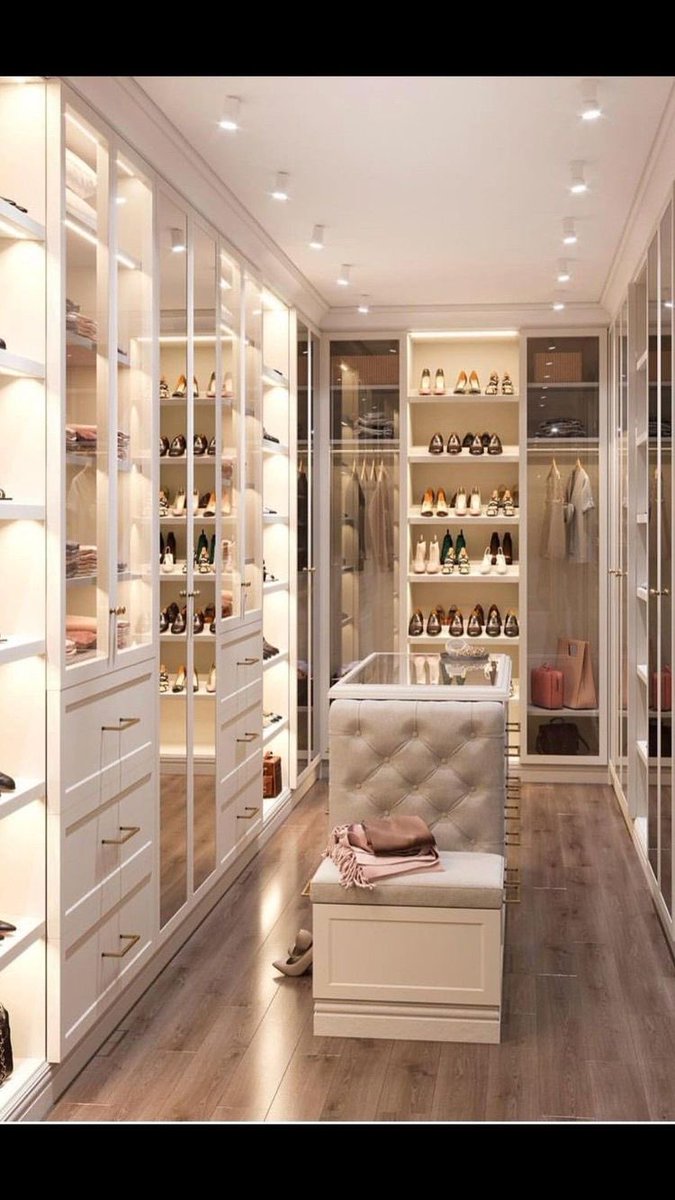 ثريد اليوم 👗 عن غرفة الملابس Dressing Room قياسات، اشكال، جماليات ثريد اليوم 👗 عن غرفة الملابس Dressing Room قياسات، اشكال، جماليات