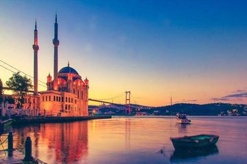 Önemli olan seni tamamlayacak ruhu bulmandır. 
Her Peygamberin verdiği öğüt aynıdır;
"Sana ayna olacak insanı bul"
Hz.Mevlana 

Mutlu akşamlar dilerim.