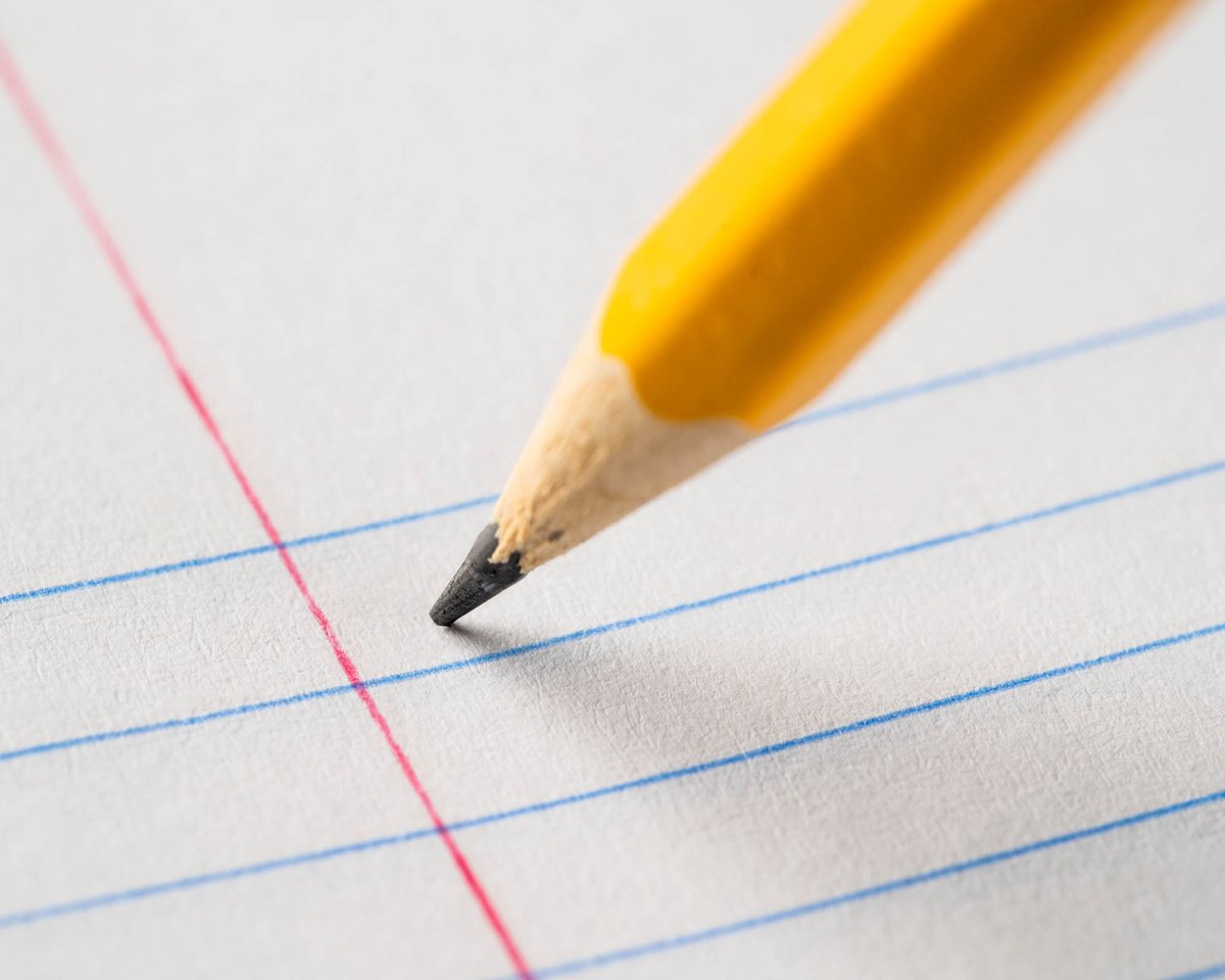 TopFlightPaper's tweet photo. We'll provide the paper, you create the story. Leave us a ✏️  in the comments if you love writing! #CreatewithTopFlight https://t.co/qmBOK84hmx