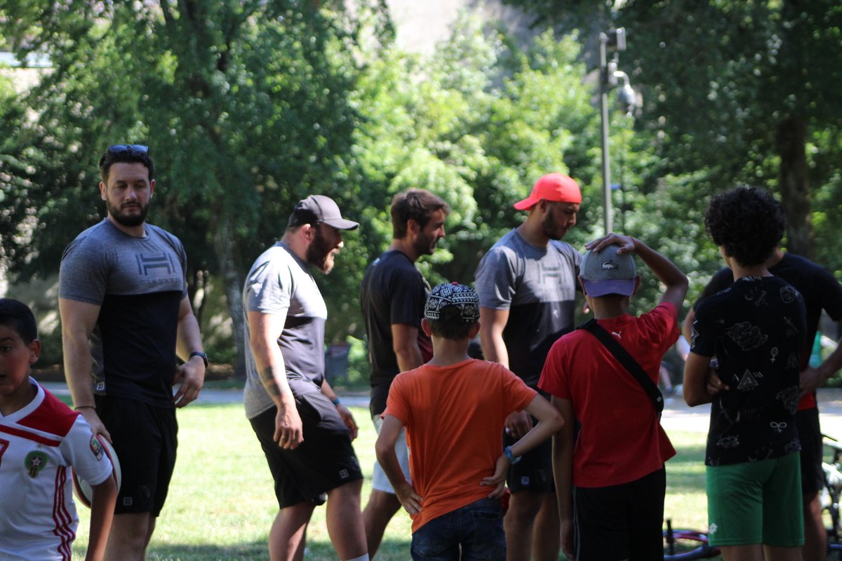 ⚫️🔴⎜#RugbyPourTous

Les #Oyomen se rendront tous les jeudis dans des quartiers de la ville pour recruter des joueurs et former des équipes de rugby

Les détails 👉🏻 bit.ly/3ei4g8a

#TEAMOYO #FIERSDOYO