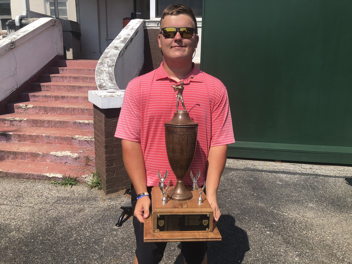 RickSemmler's tweet photo. Incredible story! Terre Haute South’s Ryan Lieberman wins the Terre Haute City Junior City Golf Tourney eight months to the day after he broke his back and wrist in a farming accident. You’ll hear from the champ, tonight on Sports 10 https://t.co/cdM0EEBsa7