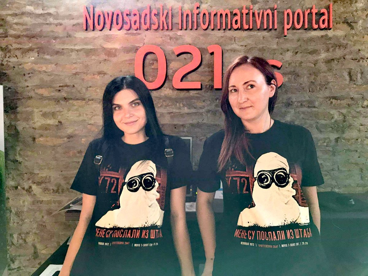novosadskaprica's tweet photo. Danas na terenu najbolje pojačanje koje sam mogla da očekujem @fruska_gorica  Tu je negde i @zarkobns kao i uvek. Nas su poslali iz štaba. @Radio021 https://t.co/glonzP1503