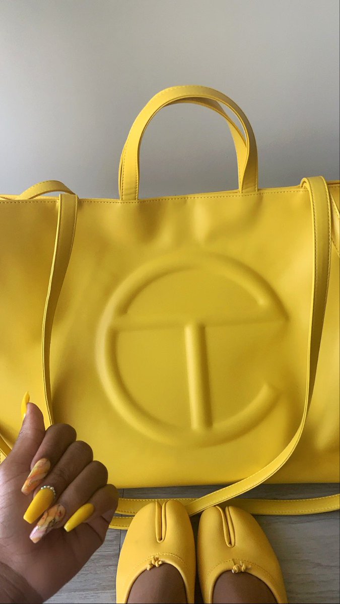 plugyuri's tweet photo. Telfar day 💛 https://t.co/bM7dVgL1nd