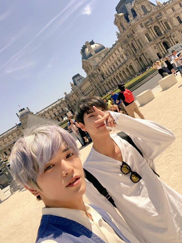 Manon_Yuzu's tweet photo. ☆         { 𝑁𝐶𝑇 𝑆𝑙𝑒𝑐𝑎 𝐷𝑎𝑦 }           ☆
𝓣𝓪𝓮𝔂𝓸𝓷𝓰 : @souljen_  𝓓𝓸𝔂𝓸𝓾𝓷𝓰 : Me
~           Happy One Year :         ~
#NCT127inPARIS #NEOCITYinPARIS
○[ •° #NCTzenSelcaDay #NSD °• ]○ https://t.co/WbbT48PEpE