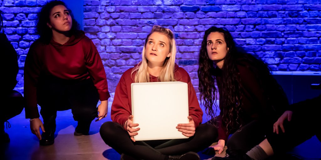 CleanBrk's tweet image. You only have a few hours left to catch #insidethisbox. 

It'll be coming off our Youtube channel tonight so watch it now.

youtu.be/HAo22vf3Cl4