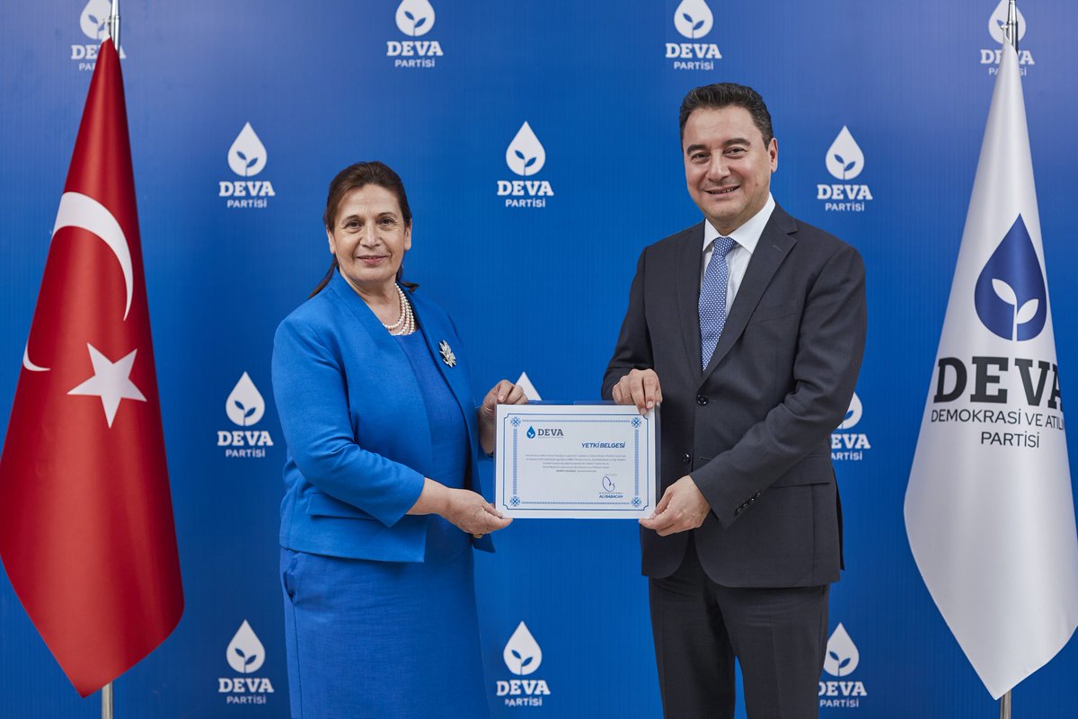 DEVA Partisi Van Kurucu İl Başkanı Semra Odabaşı’yı tebrik ediyor, yeni görevinde başarılar diliyoruz. Partimiz ve ülkemiz için hayırlı olsun.

👉 devapartisi.org/teskilat/il-ba…