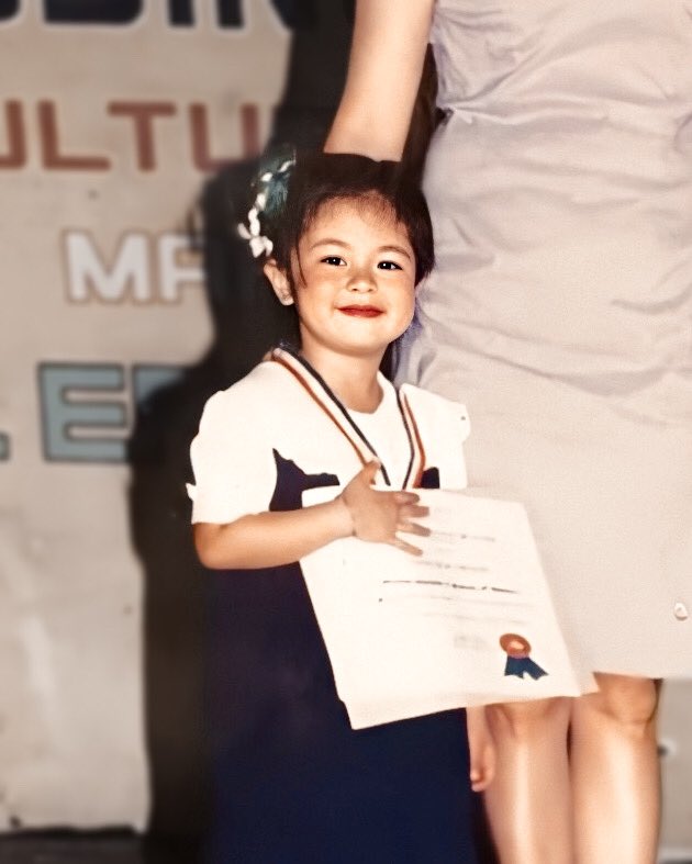 slayingkd's tweet photo. maaa thank u for being the star we look up to everyday. Thank you for being an inspiration to many people. Your words of wisdom is all we need to make ourselves feel better. You are worth it. You deserve the world. I love you, @KissesDelavin.

#DonKiss #DonKissFam https://t.co/3XvgKRa6bB