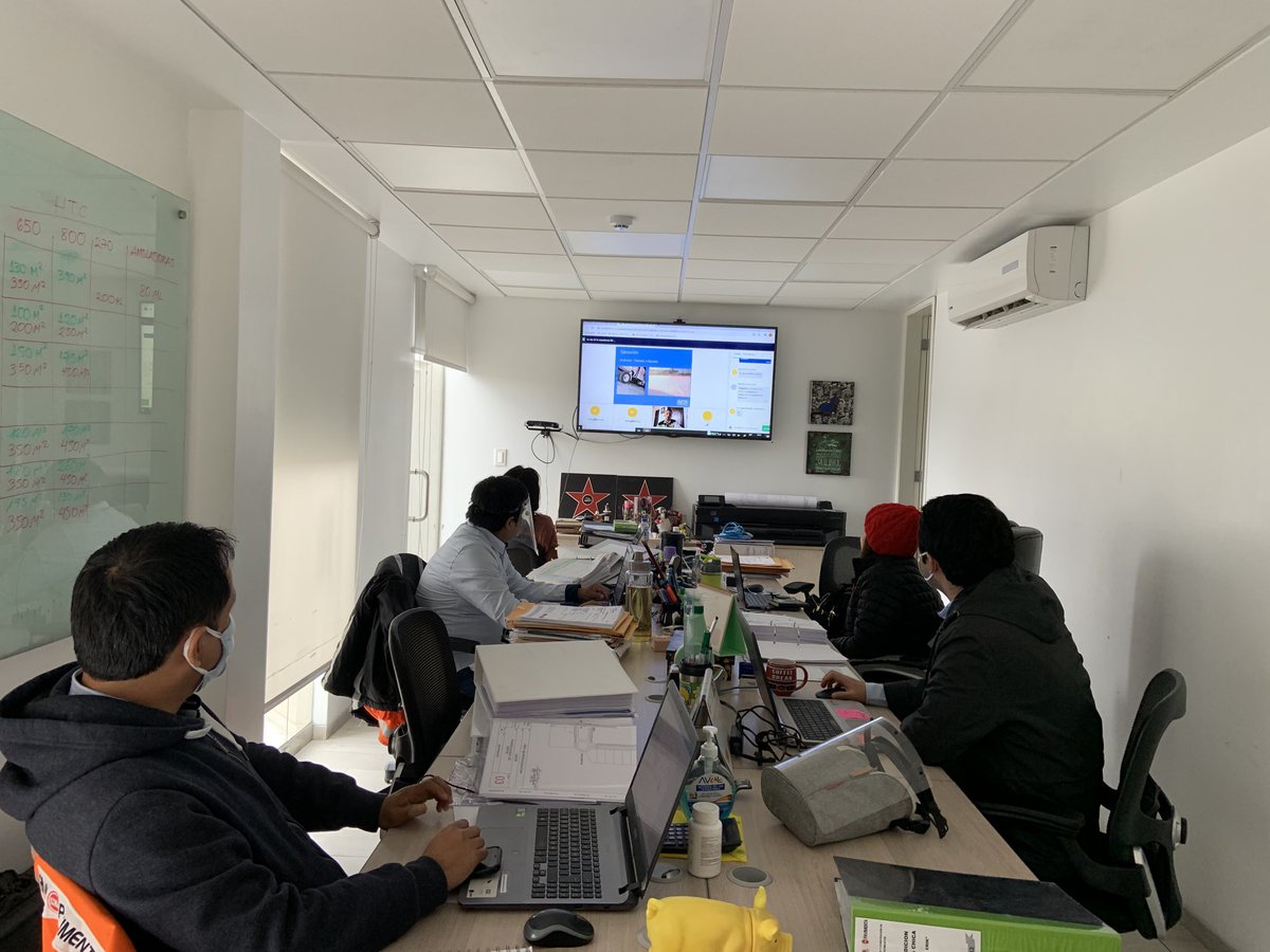 Todos atentos al webinar3 de ⁦<a href="/RCRIF/">RCR Ind. Flooring</a>⁩ sobre * Concepcion optimizada de pavimentos exteriores sostenibles * ⁦<a href="/Agusescamez/">Agustín Escámez</a>⁩  #lideresdelmundoplano #losasindistriales #pavimentos #patiosdemaniobras #viales