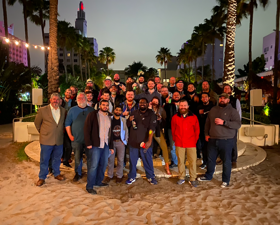 KerryTNews's tweet photo. Show us your beards! Here's how we looked at #BEARDISAC #S4x20 in Miami in January. Six months later, what've you got???? @BEERISAC #BEARDcall https://t.co/Cf0WwjAuU1