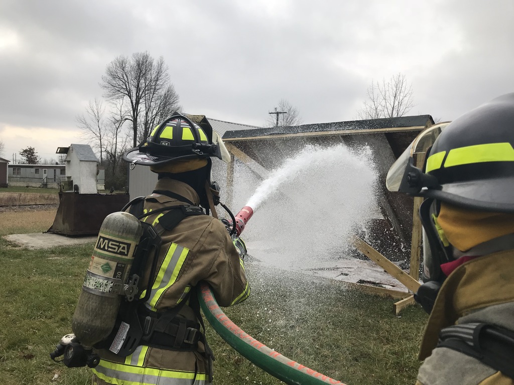 SHCTC's tweet photo. Hey High School Seniors!  It's not too late to enroll in the Firefighter/ EMT program only for seniors.  Classes held at  the Eastwood Campus near Mt. Orab!  Don't miss this great opportunity.  Call for more info!  937.378.6131 ext 401. https://t.co/2TiSsZ8zEi