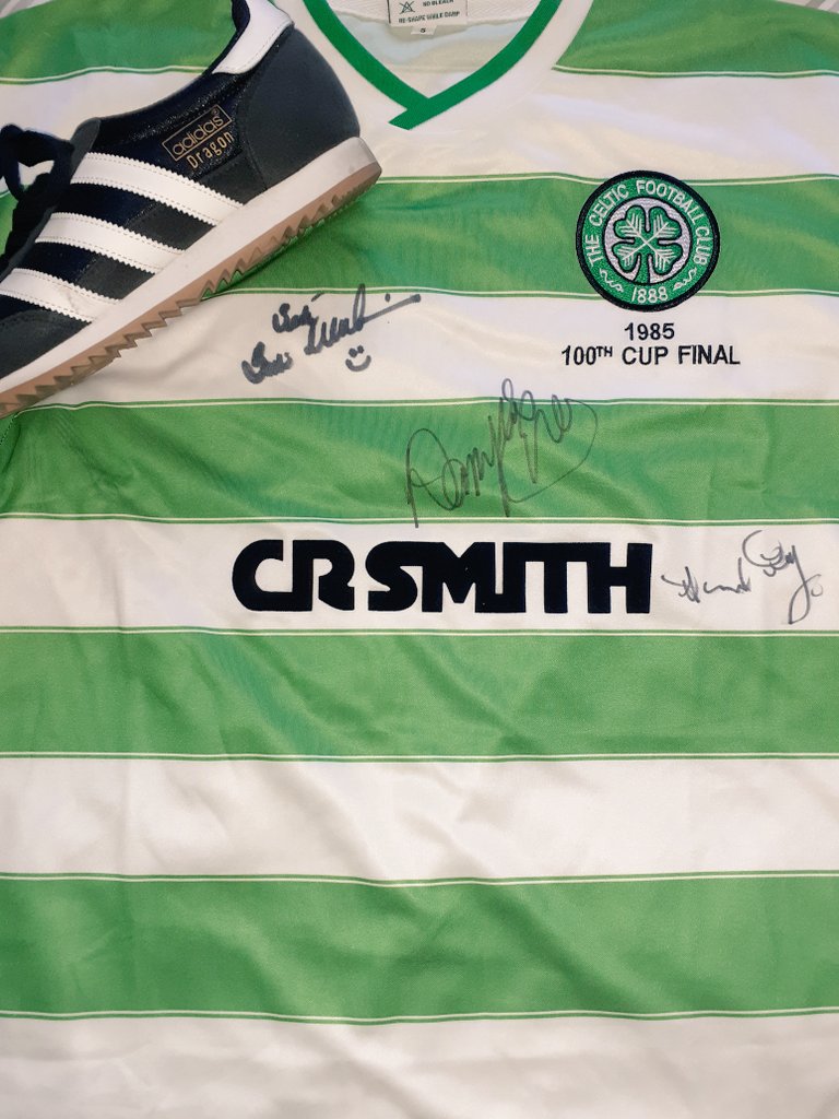 IamtheDJ40's tweet photo. A Decade in the making
@CelticFC & @adidasfootball
Definitely worth the wait
#MatchMadeInParadise
10/10 https://t.co/7t4pvm3O84